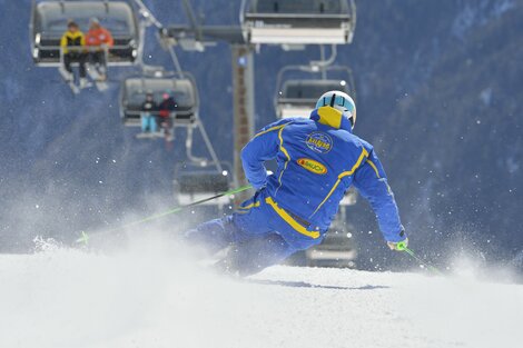 Technikübungen auf der Piste mit den Skilehrern der Skischule Arlberg