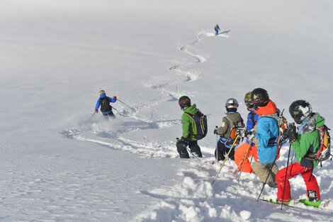 Tiefschneeprogramm für die Teens der Skischule Arlberg